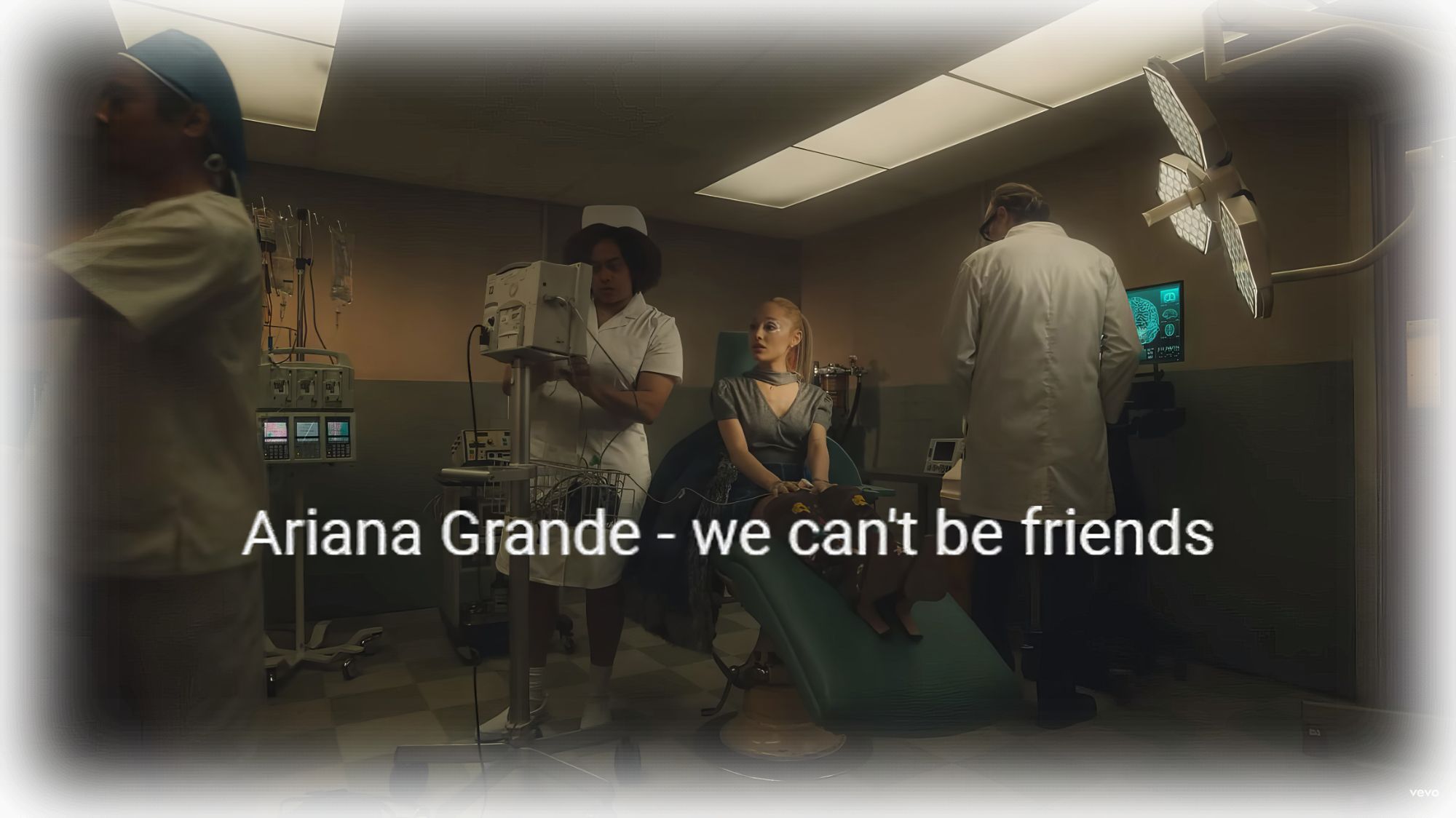 Ariana Grande - we can't be friends, перевод текста песни на русский язык
